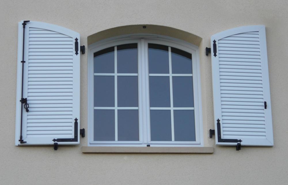 Menuisier volets